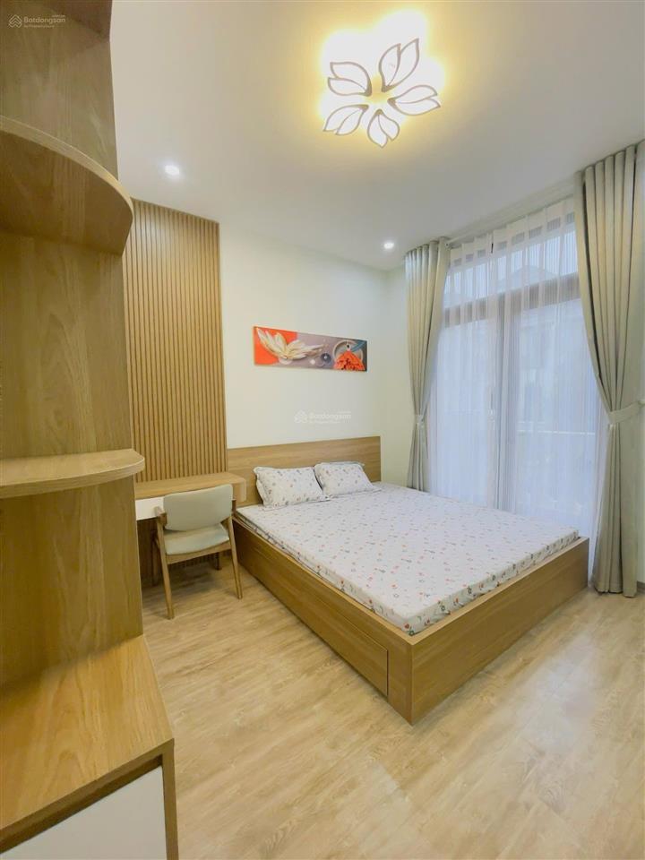 Cho thuê biệt thự sao biển 90m2 full nội thất đẹp trung tâm gần hồ gần vincom gần bể bơi chỉ 25tr