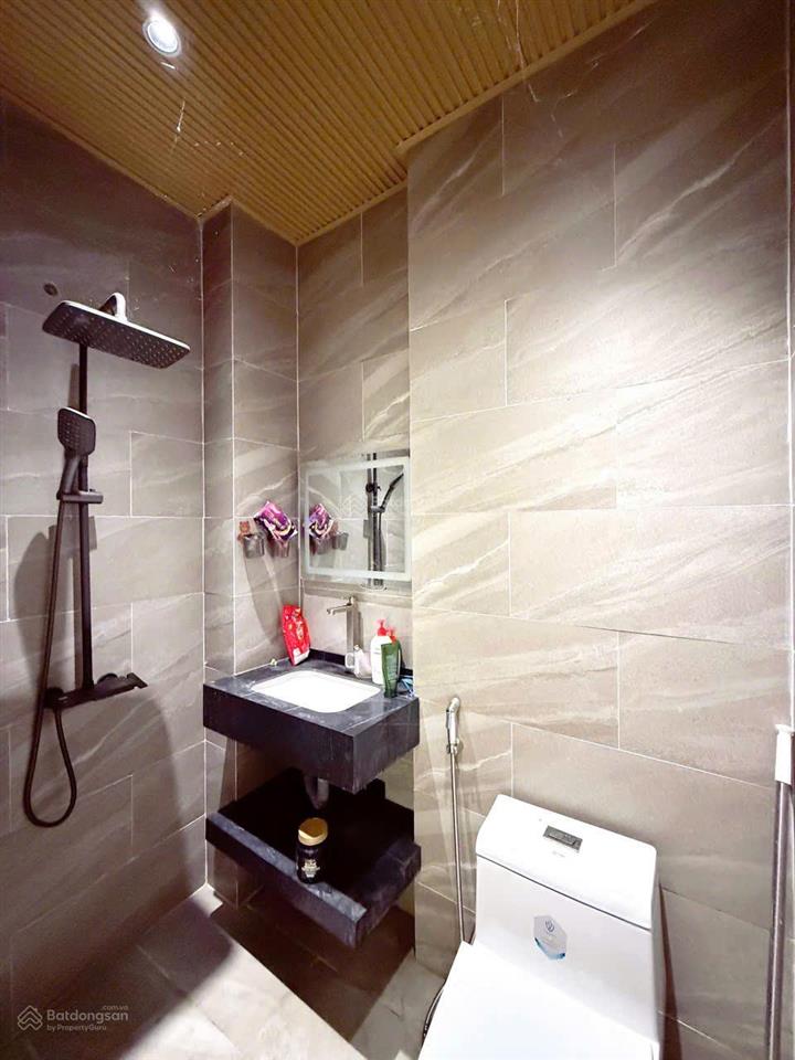 Nhà 3 tầng kiệt 222 trần cao vân , xuân hà , vị trí tt cách biển nguyễn tất thành vài bước chân