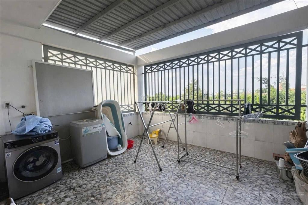 Nhà hxh 10m lê đức thọ phường 15 gv, dt 4,5x14m, 1 trệt 3 lầu. giá 10,5 tỷ