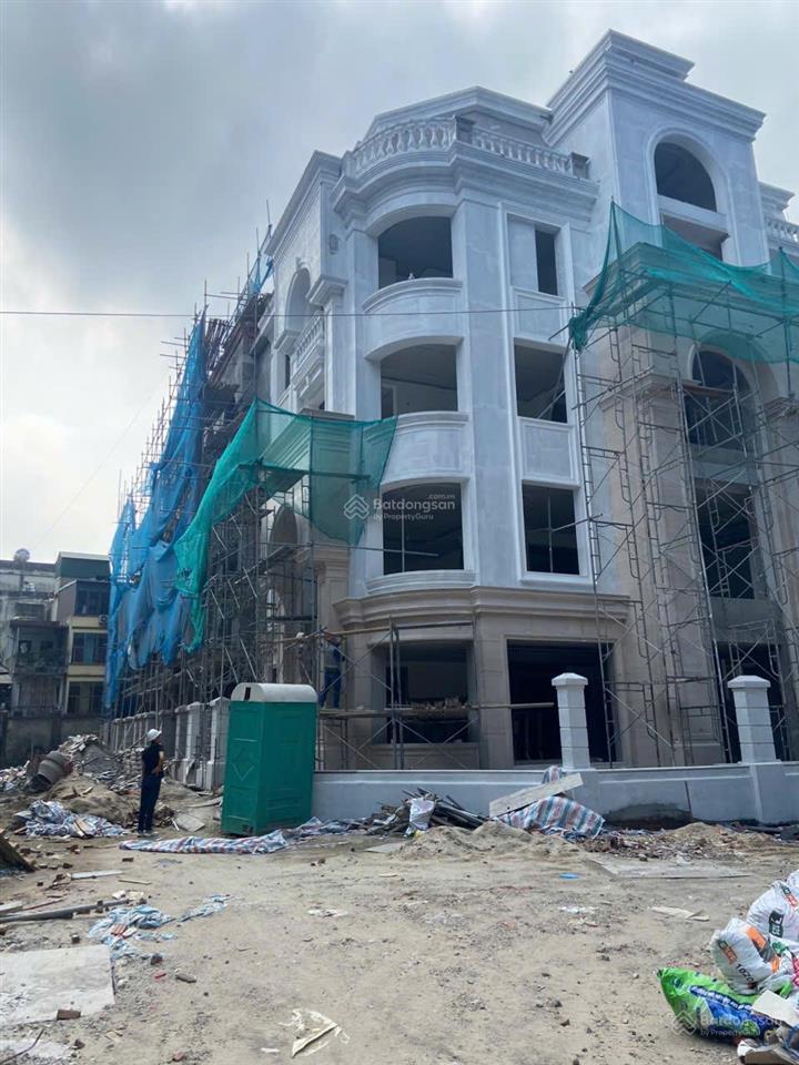 Bán lô góc biệt thự 139.9m2 tại imperial plaza, giá ưu đãi chỉ với 320 triệu/m2