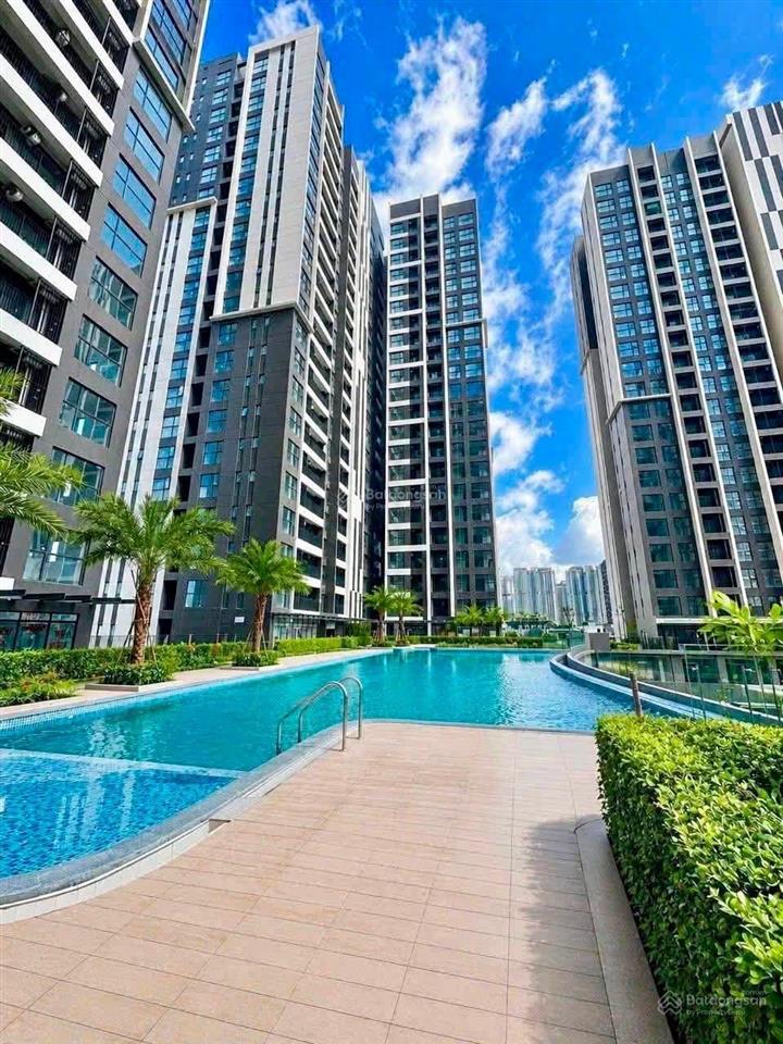Cần bán nhanh căn hộ victoria village 3 phòng ngủ, 88m2 giá bán 8,1 tỷ bao hết.  0981 331 ***