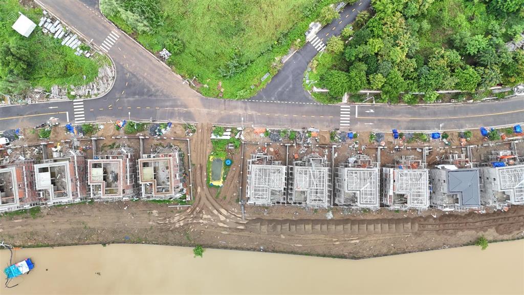Thanh toán 16,6 tỷ, sở hữu biệt thự đơn lập 15x20m, view sông lớn, đường 19m, hướng tây nam