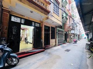Bán nhà nguyễn khánh toàn 42m2 5 tầng 10.9 tỷ nhà đẹp gần phố, ô tô, kinh doanh
