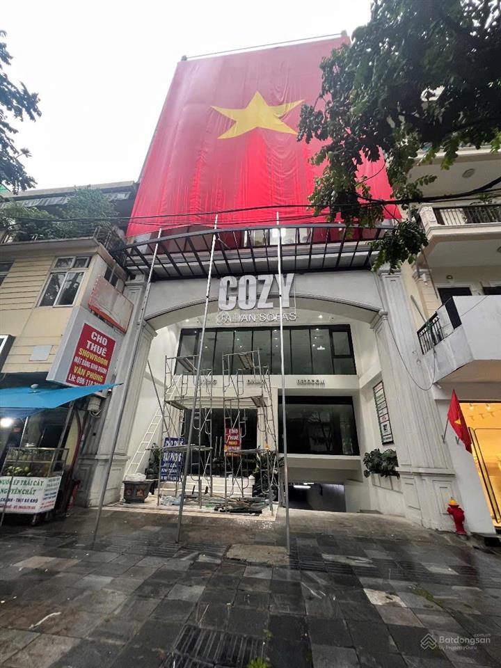 Hot cho thuê nhà đặng tiến đông,diện tích 25m2*4 tầng lô góc chỉ với giá35tr mọi mô hình kd