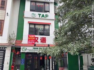 Hot cho thuê nhà mặt phố trương công giai diện tích 140mx5 tầng,mặt tiền 11m chỉ với giá 120tr