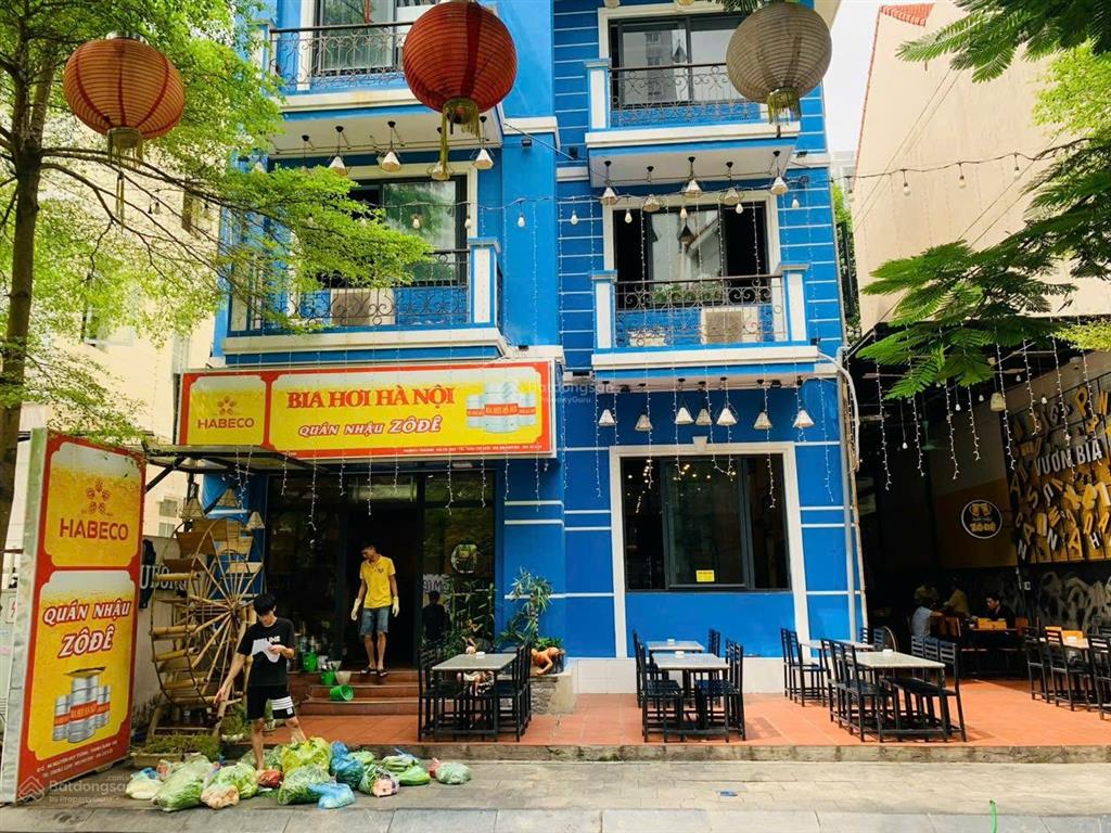 Hot cho thê nhà mặt phố hào nam với diện tích 60mx4 tầng,mặt tiền 5m giá thuê chỉ 40tr/ tháng