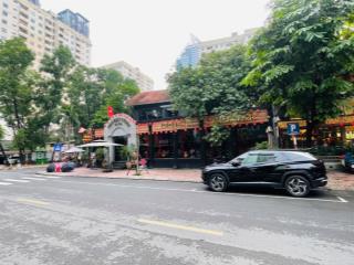 Hot cho thuê nhà mặt phố nguyên hồng diện tích 500m,mặt tiền 35m2 giá chỉ 20$/m2