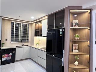 Cho thuê gấp căn hộ sky garden 2pn1wc, q7, pmh, full nội thất , view thoáng, giá 11tr/ tháng