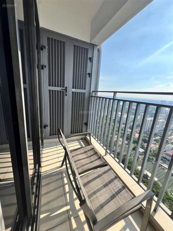 Cho thuê căn hộ chung cư midtown phú mỹ hưng, 40 triệu, 108m2, 3pn, 2wc, giá cực chất tốt
