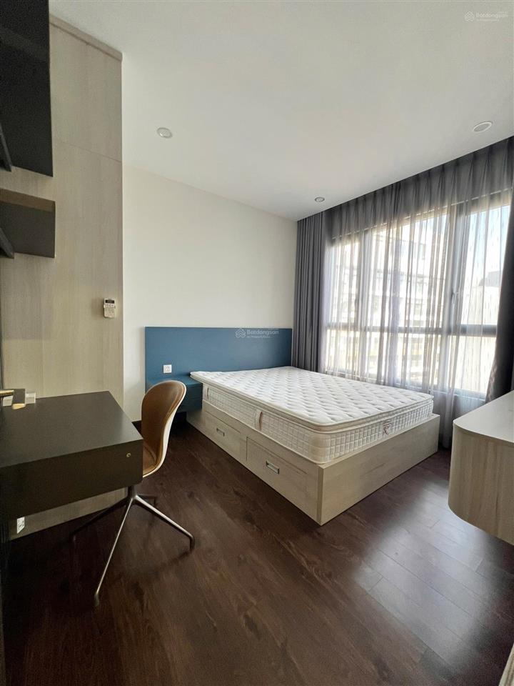 Cho thuê căn hộ chung cư midtown phú mỹ hưng, 40 triệu, 108m2, 3pn, 2wc, giá cực chất tốt
