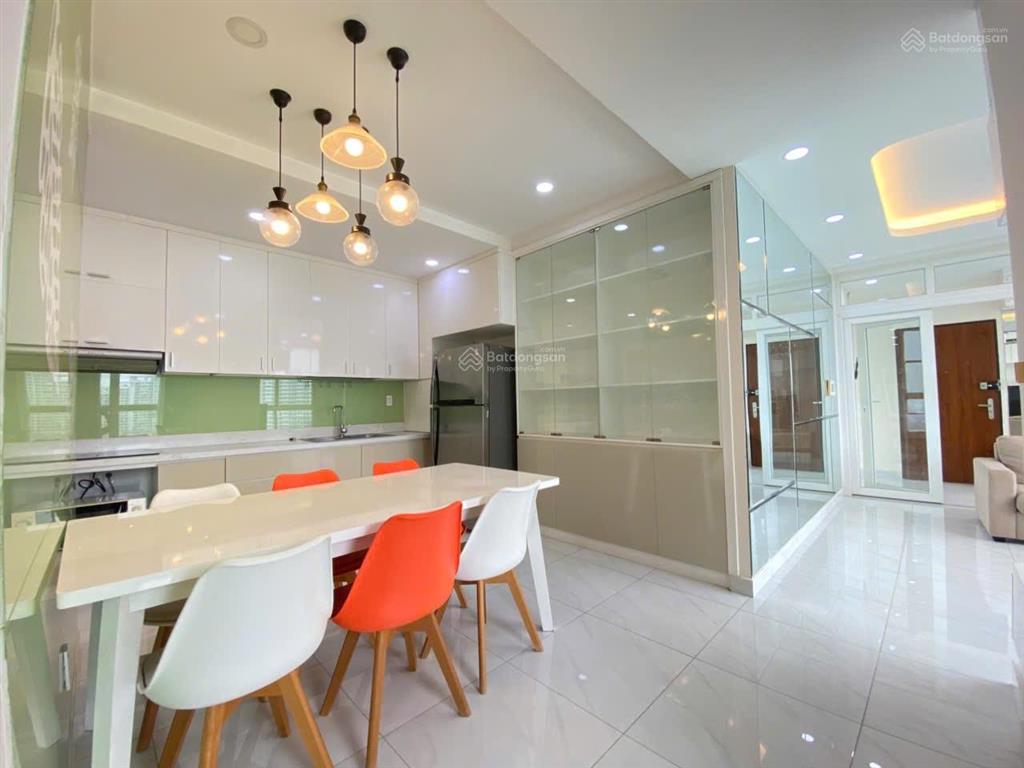 Cho thuê căn hộ star hill 3pn2wc, pmh, q7, nhà đẹp, full nội thất, hình thật 100%.  0914 358 ***