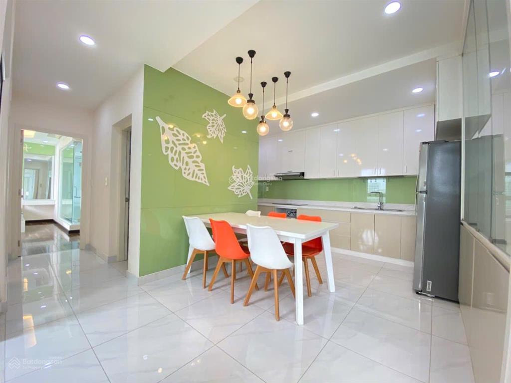 Cho thuê căn hộ star hill 3pn2wc, pmh, q7, nhà đẹp, full nội thất, hình thật 100%.  0914 358 ***