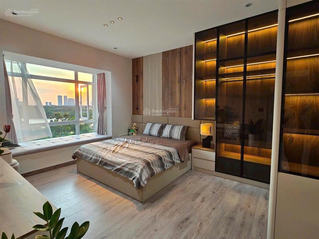 Cho thuê căn hộ đẹp xuất sắc star hill, 22 triệu, 94m2, 2pn, 2wc, tân phú, pmh, q7, hcm