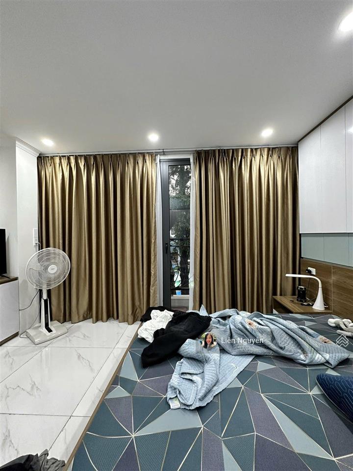 Bán nhà mặt phố lò đúc, 75m2, 6 tầng thang máy, mặt tiền gần 5m, 69.5 tỉ, vỉa hè, kinh doanh đỉnh