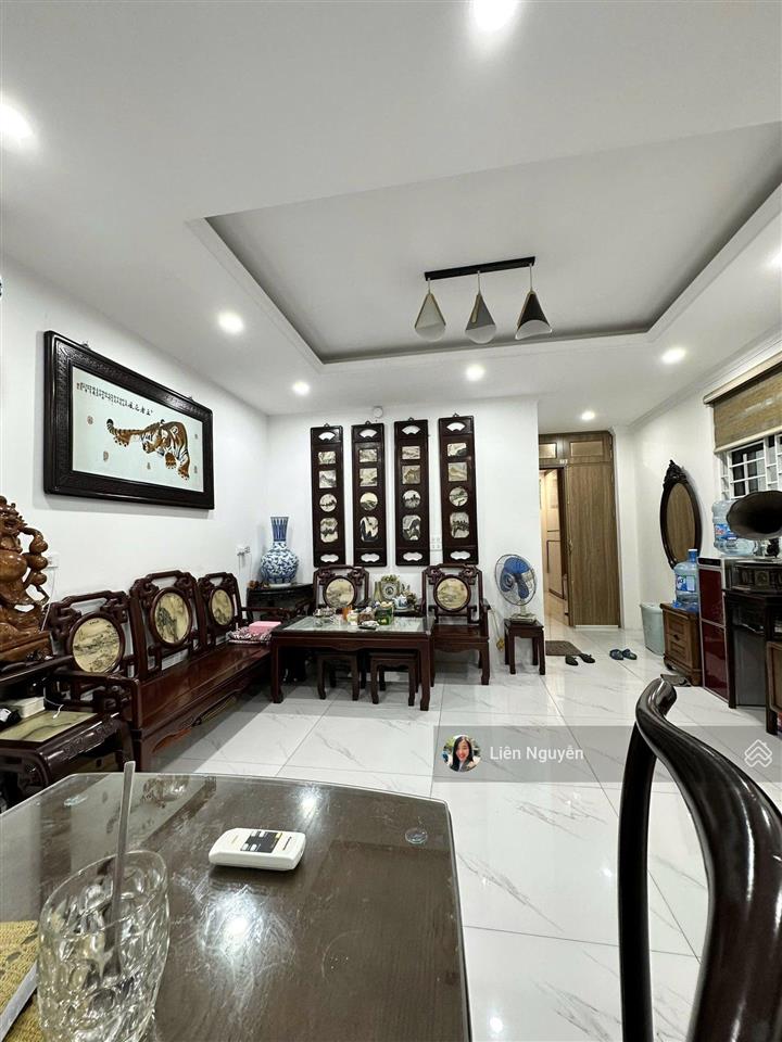 Bán nhà mặt phố lò đúc, 75m2, 6 tầng thang máy, mặt tiền gần 5m, 69.5 tỉ, vỉa hè, kinh doanh đỉnh