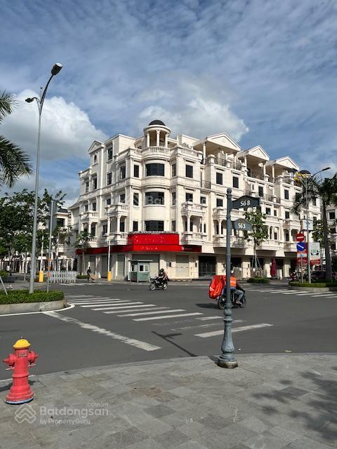Cho thuê căn nhà đường số 3  góc 2 mt  đối diện quảng trường cityland  giá 120tr/tháng