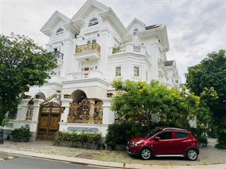Biệt thự víp 234m2 đất  căn góc nội thất cao cấp  sang trọng  cityland emart