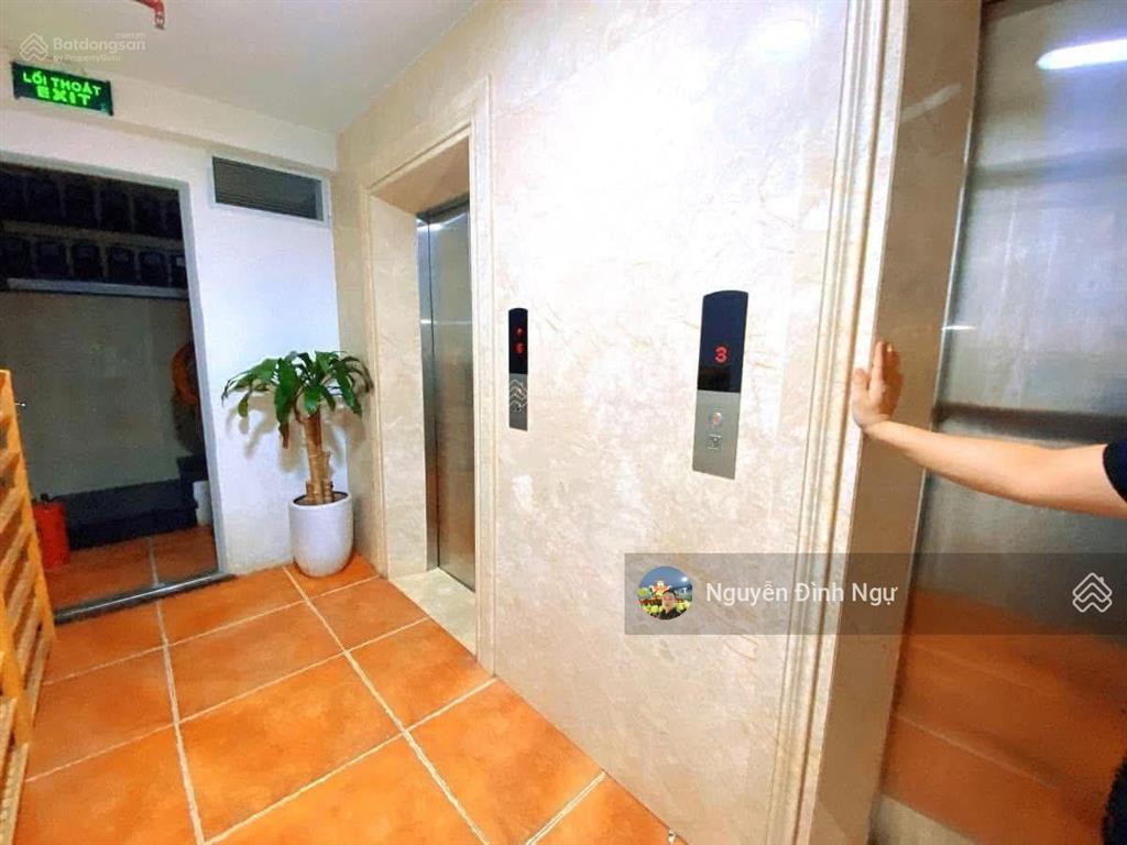 Toà vp mặt phố phùng chí kiên  hoàng quốc việt 251m2x9t. 2 thang máy. hầm rộng.hiện đại.giá 132 tỷ