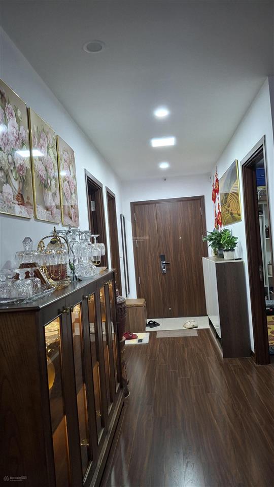 Bán cc 3pn, 92m2 tại khu đô thị nam thăng long  ciputra, giá siêu hời 8 tỷ vnd
