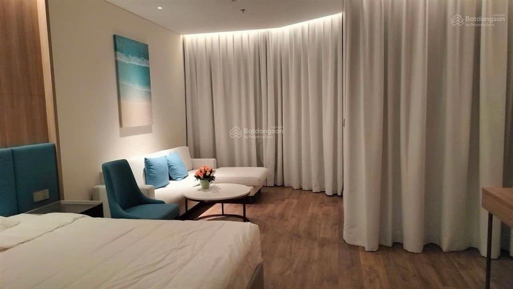 Chính chủ cần bán căn hộ studio a la carte hạ long  giá chỉ 3 tỷ