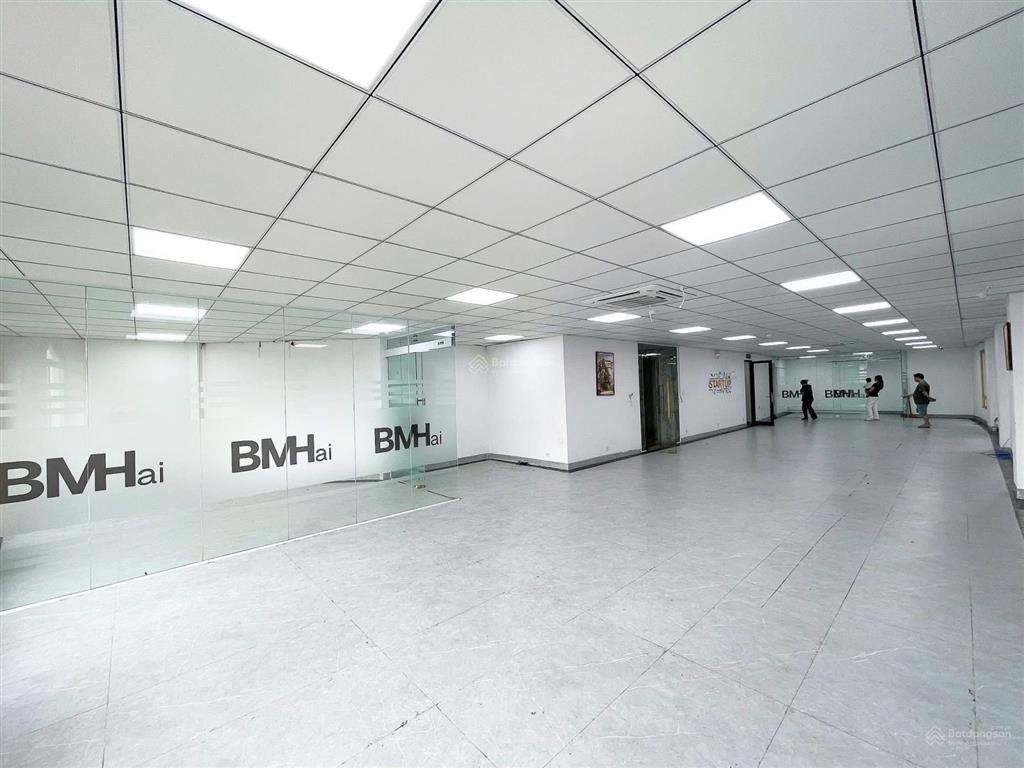 Cho thuê văn phòng tại xã đàn 200m2 giá 43t phù hợp với mọi mô hình
