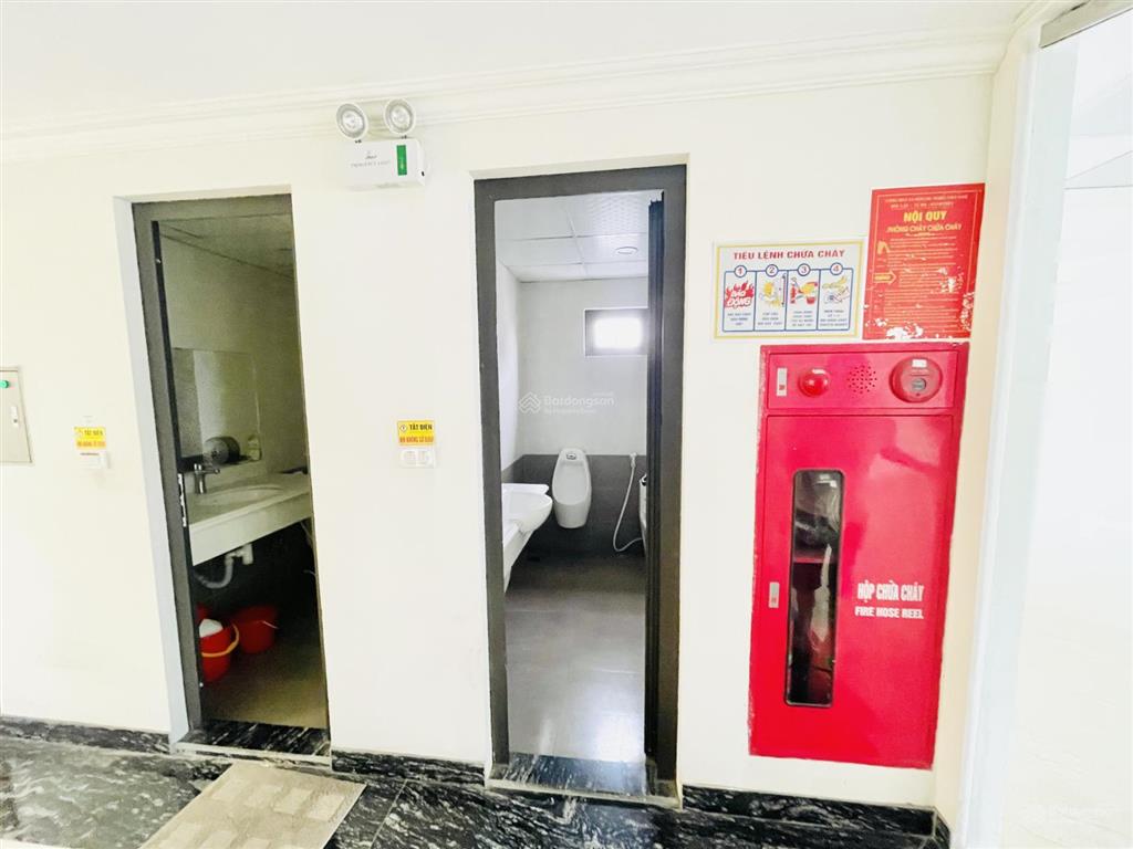 Cho thuê văn phòng tại láng hạ 110m2 giá 20t vuông sàn cực rễ setup giá siêu rẻ