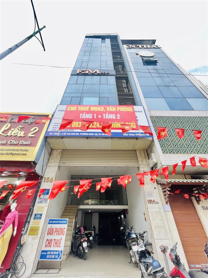Cho thuê mbkd 130m2 giá 50t mặt đường kim mã thuận tiện cho việc kinh doanh sàn cực rộng