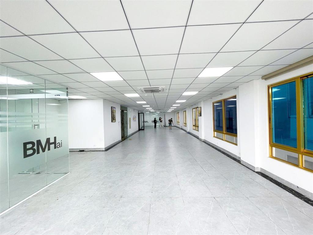 Chính chủ cho thuê sàn văn phòng tại láng hạ 200m2 giá 40t