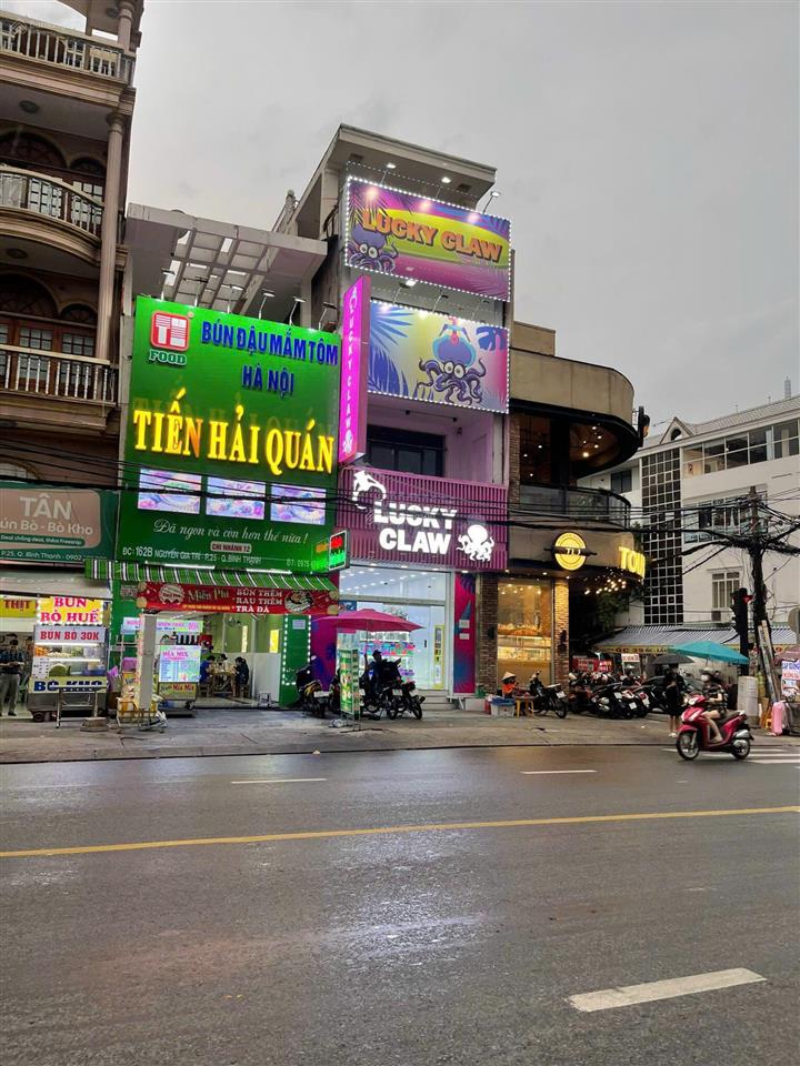 Giá rẻ mặt tiền (d2) nguyễn gia trí p.25 bình thạnh  5 tầng  hđt 89tr/th  giá chỉ 28 tỷ
