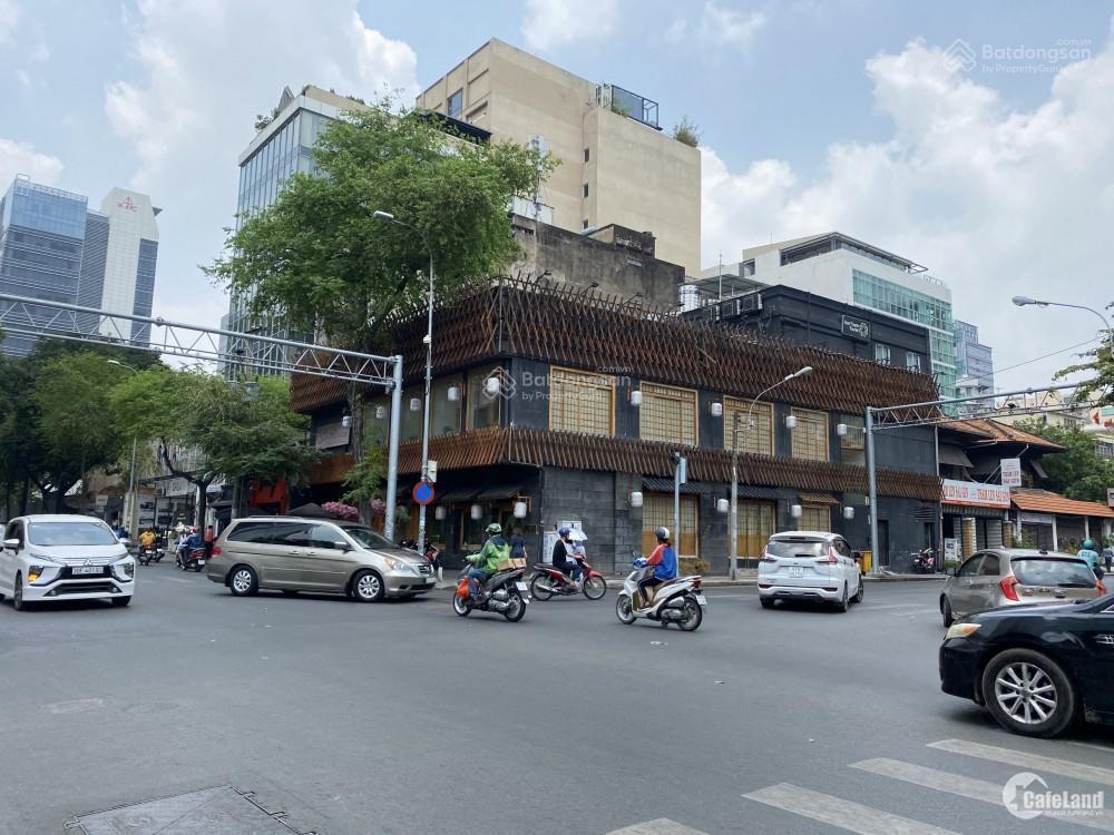 Sắp bán  mt hai bà trưng quận 1  dt 12.5x26,5m cn 331m2  3 tầng  hđt 330tr  giá chỉ 170 tỷ