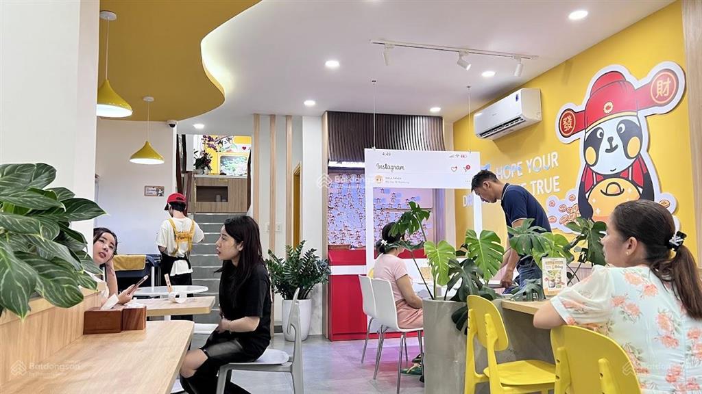 Tòa nhà góc 2 mặt tiền sư vạn hạnh quận 10  dt 8x16m  h4t  hđt 180tr  giá chỉ 42 tỷ