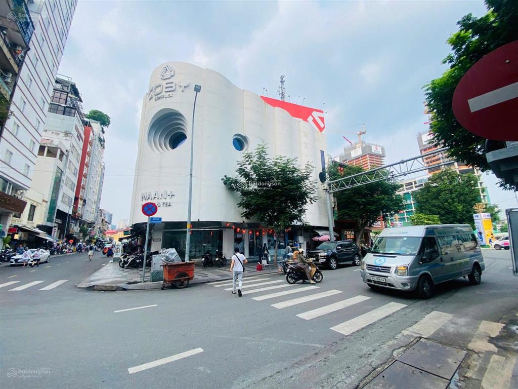 Chợ bến thành quận 1  góc 2mt 10 trương định + nguyễn an ninh  17x18m  hđt 500tr  giá 150 tỷ
