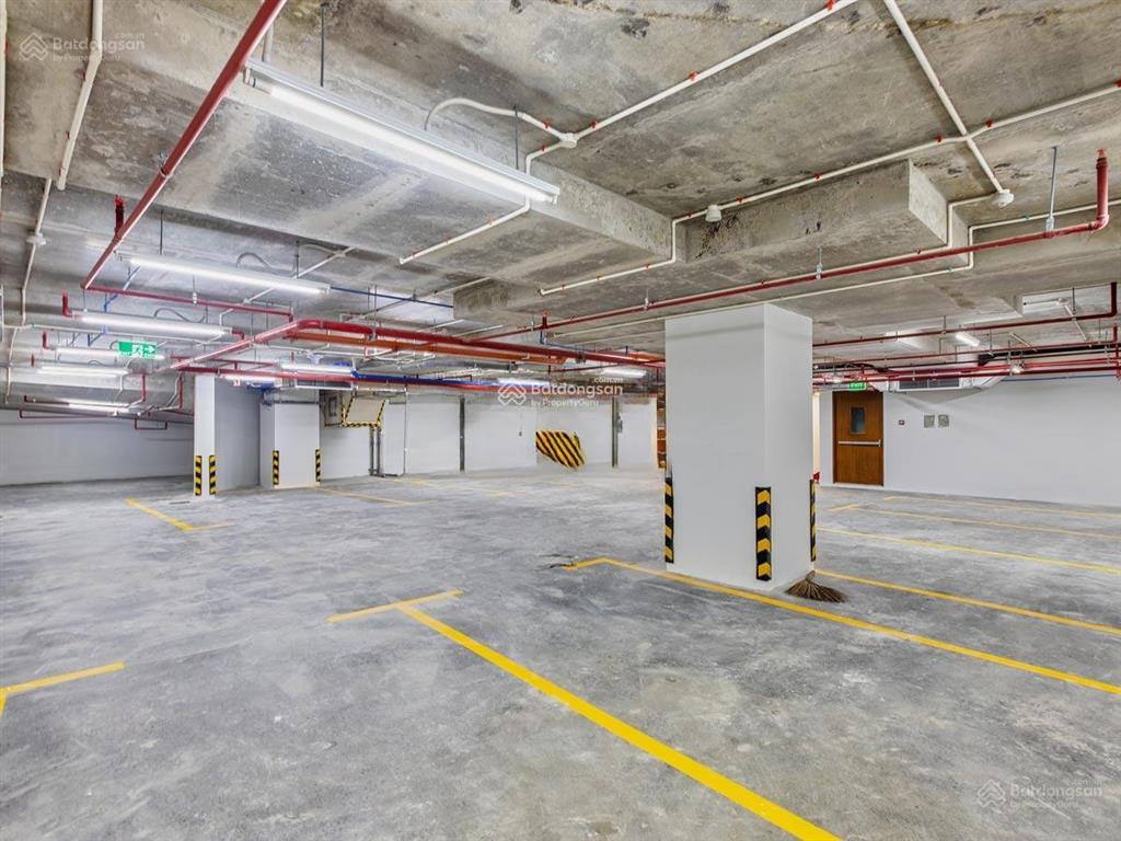 Bán siêu tòa nhà mặt tiền cách mạng tháng tám  dt 25x36m  2 hầm 10 tầng, hđt 2 tỷ/th  giá 440 tỷ