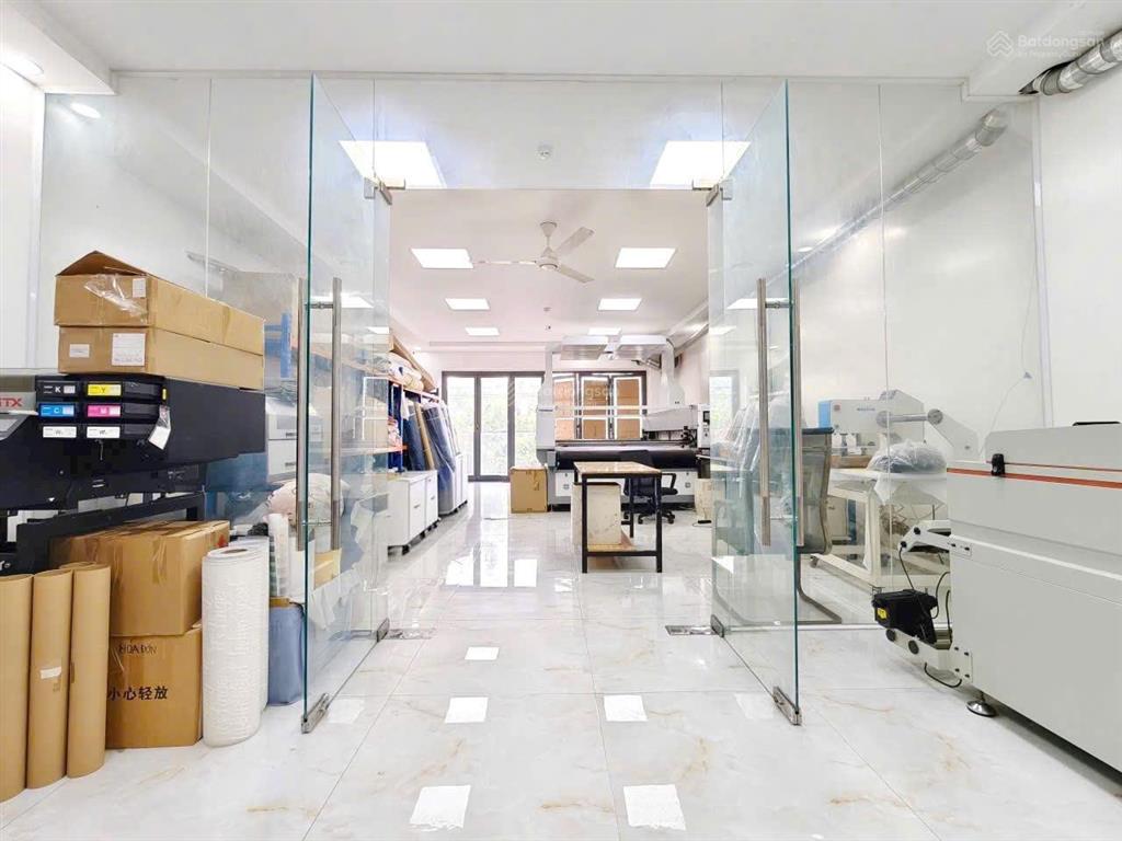 Toà nhà giá hời tân phú  mt thạch lam + thoại ngọc hầu  dt 6,2x30,5m  hầm 6 tầng  giá 23 tỷ