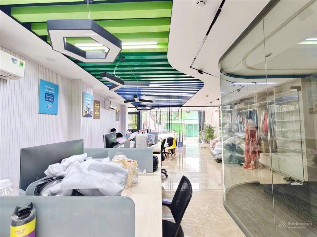 Toà nhà giá hời tân phú  mt thạch lam + thoại ngọc hầu  dt 6,2x30,5m  hầm 6 tầng  giá 23 tỷ