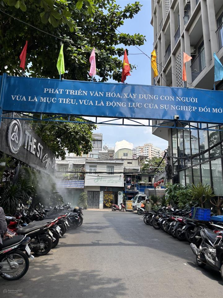 Bán nhà đường 10m trần quang diệu. phường 14. quận 3. dt  4 x 15m. 1 trệt 3 lầu. giá 14.5 tỷ tl