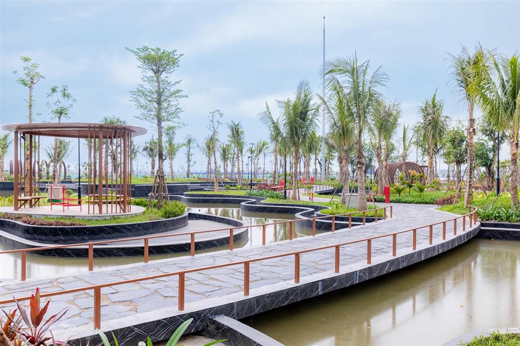 Shop 2 mặt tiền 100m2 giá chỉ từ 8,481 tỷ tại vinhomes golden city dương kinh  hải phòng