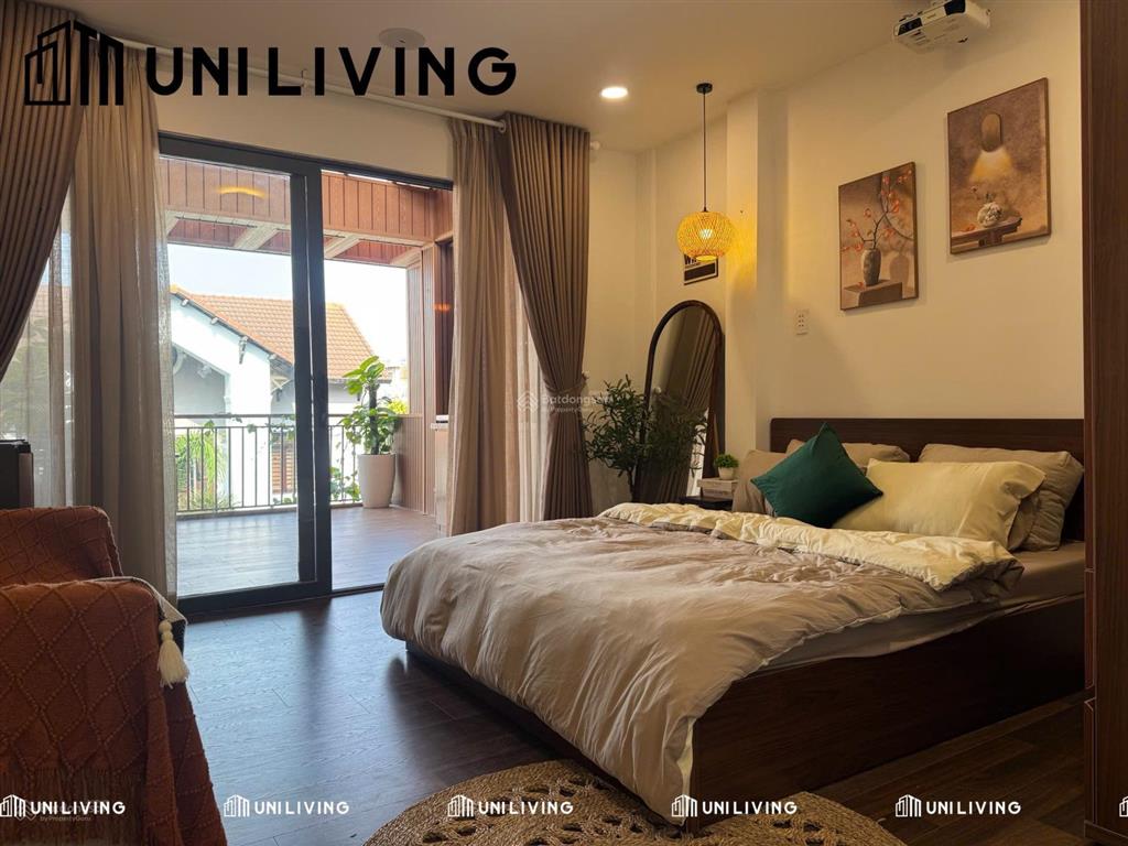 [cho thuê] căn hộ ban công lớn ngay trần não  1/8 trống