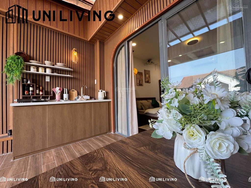 [cho thuê] căn hộ ban công lớn ngay trần não  1/8 trống