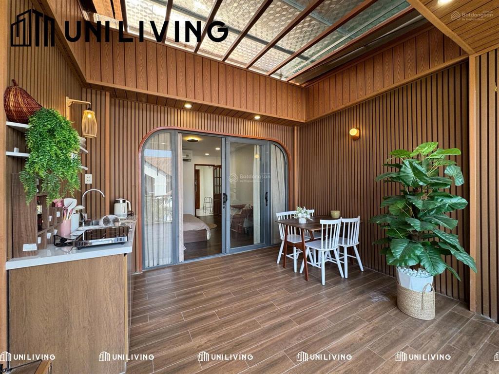 [cho thuê] căn hộ ban công lớn ngay trần não  1/8 trống