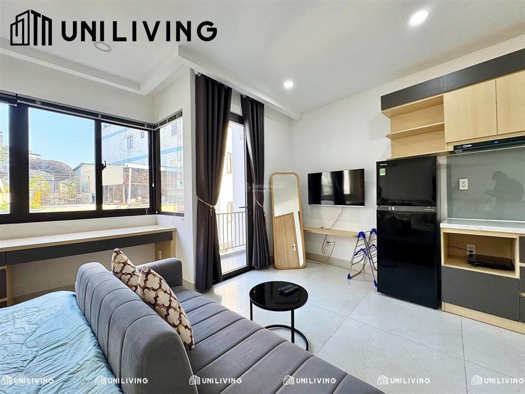Cho thuê studio ban công lớn ngay trung tâm thảo điền