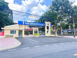 Giá 1 tỷ hơn có lô đất này 258m2 thổ cư sát nguyễn văn dương, kv4, thị trấn đức hoà 0938 192 ***