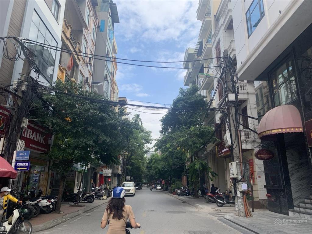 Chính chủ bán toà văn phòng phố đỗ quang  trung hoà  70m²  thông sàn thang máy  giá 33,6 tỷ.