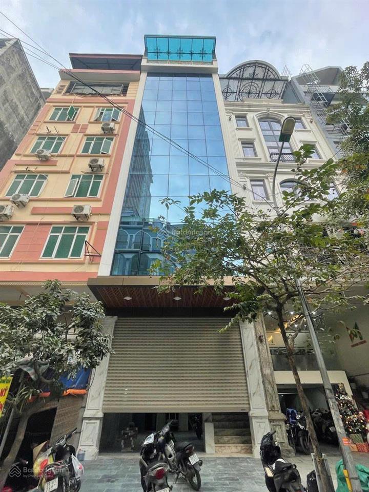 Chính chủ bán gấp tòa văn phòng phố trung kính đôi 90m2, vỉa hè rộng, kinh doanh, giá 40 tỷ.