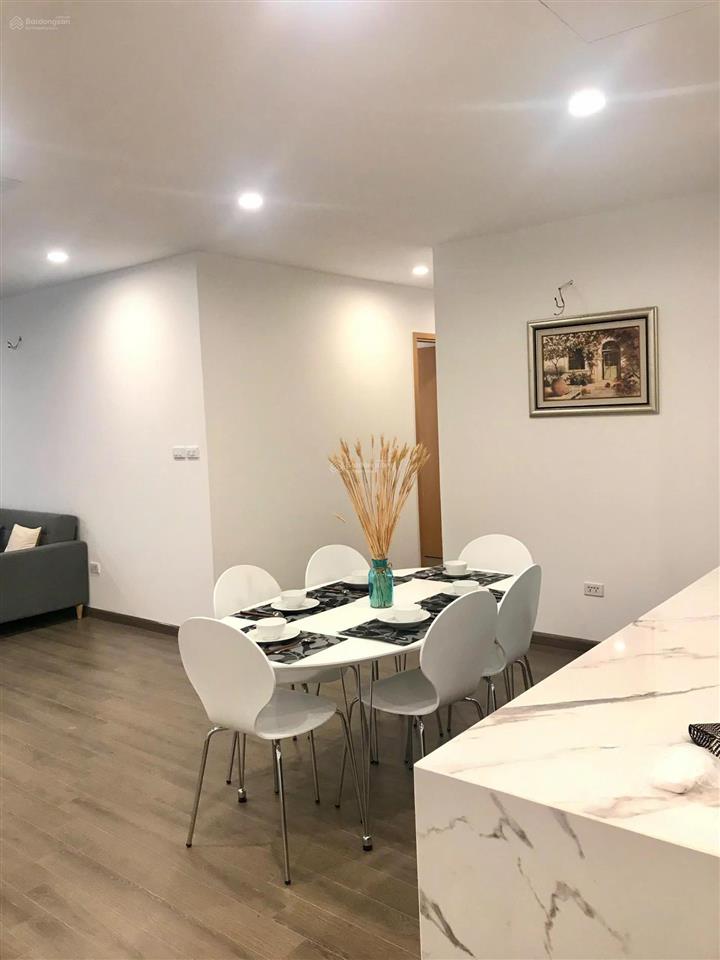 Siêu rẻ cho thuê căn góc 3pn dt125m2 full đồ tầng trung đẹp , chung cư flc 265 cầu giấy có lot xe