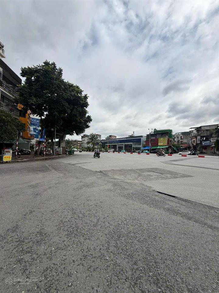Siêu phẩm mp trần khát chân hai bà trưng dòng tiền 200tr/tháng