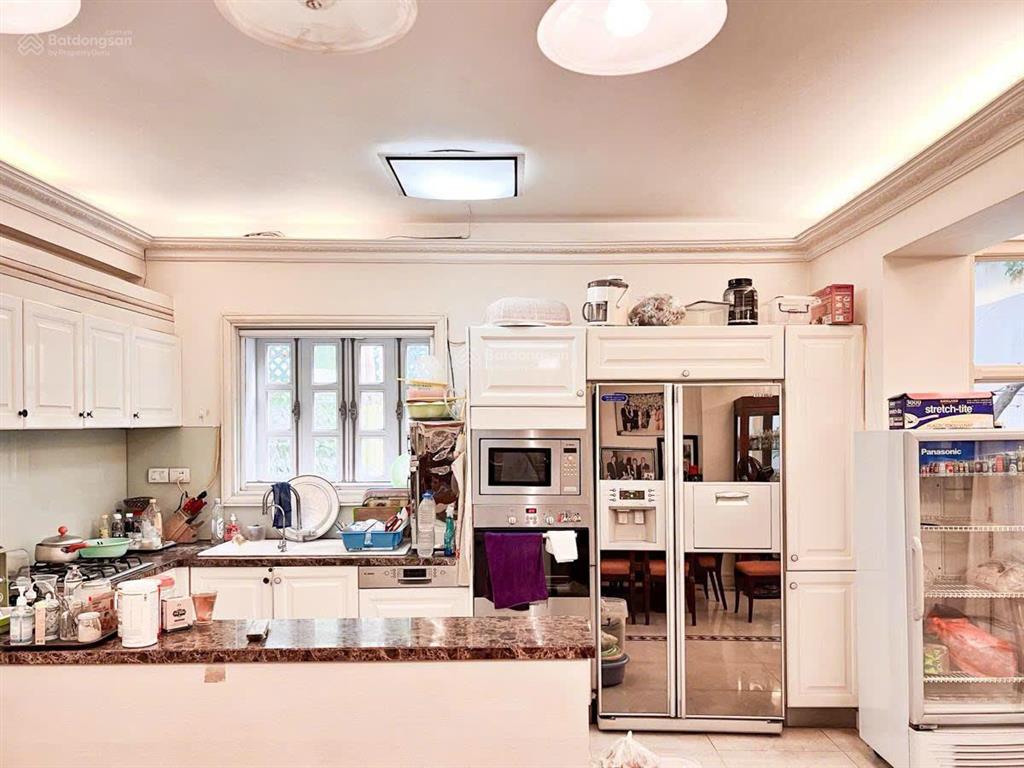 +++ siêu vip mp nguyễn gia thiều  hoàn kiếm 260m²  mt 8.5m  chỉ 253 tỷ