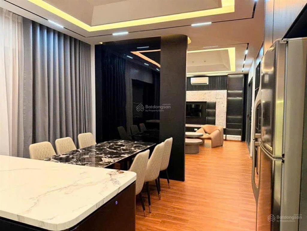 Nhà phố trịnh công sơn tây hồ dt 170 m x 8 tầng.hầm x mt 8.4 m x chỉ 70 tỷ