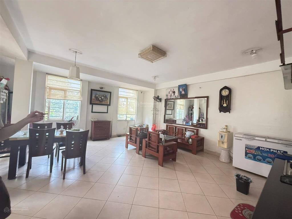 Cực vip mp đặng văn ngữ, quận đống đa. dt 55 m². 6 tầng. mt 5.6 m. chỉ 38 tỷ.