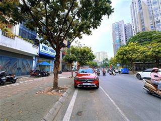 Siêu phẩm mp vũ phạm hàm cg dt 150 m. 7 tầng. mt 5.8 m. chỉ 110 ty